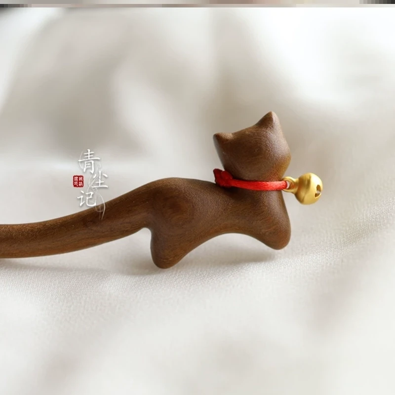 小铃铛木头猫发簪木质小猫咪发簪铃铛招财原创盘发簪子古风个性