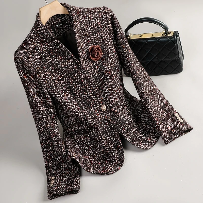 W586 外套女秋冬新款高级感气质修身短款外套