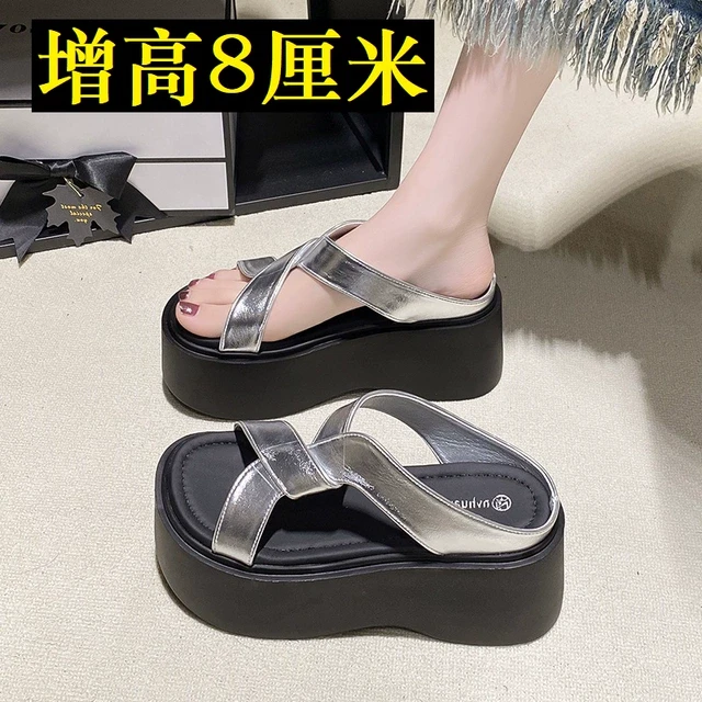 增高8cm厚底凉拖鞋女外穿2025年夏季新款小个子松糕软底沙滩凉鞋