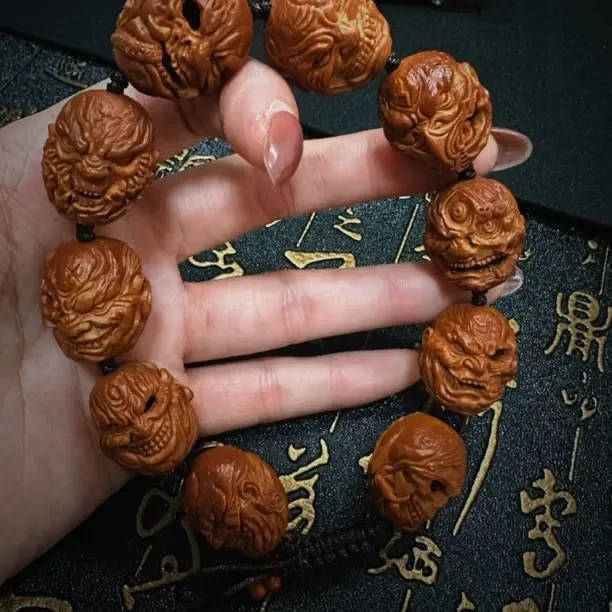 向死而声恶僧，墙体橄榄核铁核手工雕刻文玩手串