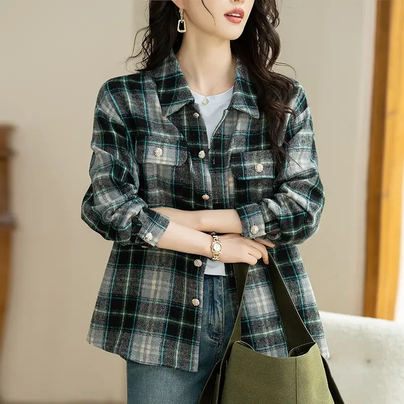 A053宽松大码休闲翻领格子秋时尚单排扣格子衬衫女
