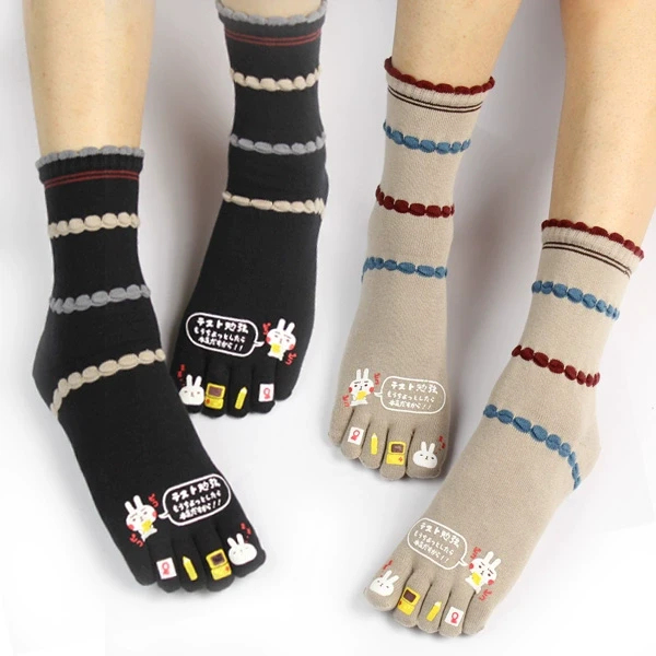 棉质五指袜女生中筒吸汗可爱棉五指袜卡通可爱分脚趾女袜多色入