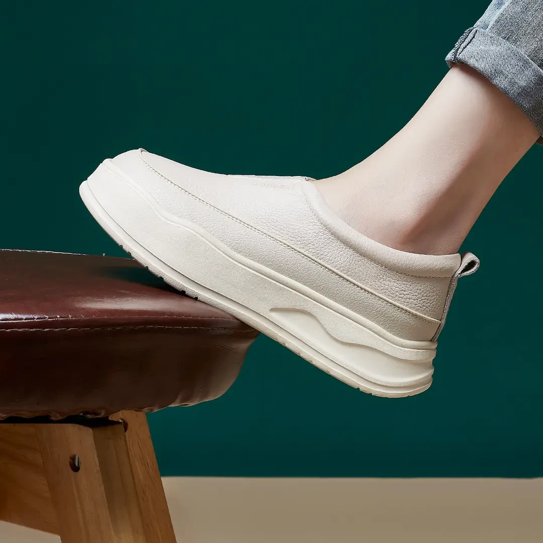 头层牛皮2025厚底包头鞋套脚舒适防滑V扣轻便一脚蹬小白鞋白色