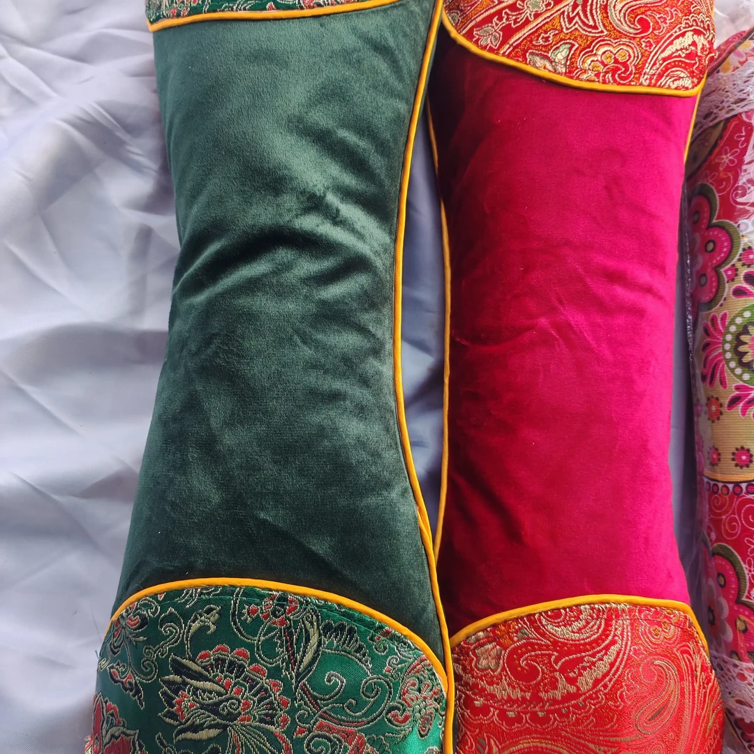 物理调理护颈艾草颈椎枕睡觉专用枕头