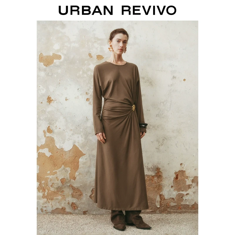 UR2025春季新款女装欧若风摩登金属饰褶皱收腰连衣裙UWH750013