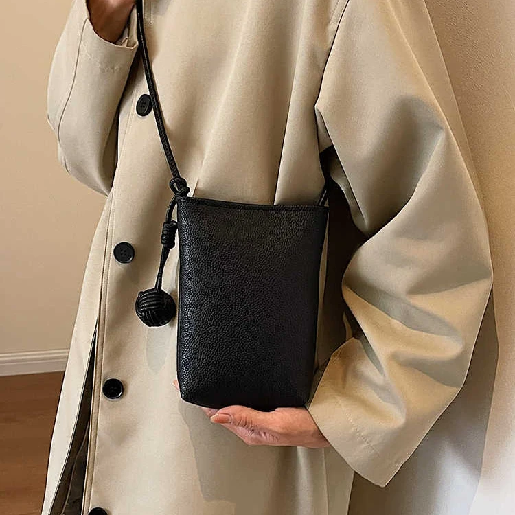 复古手机包女单肩新款小众时尚迷你小包女士斜挎包纯色