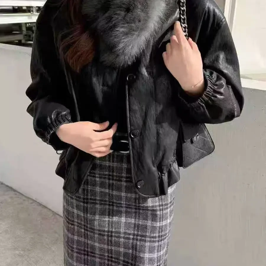 加厚短款带毛领加绒加厚皮衣冬季保暖时尚百搭女士外套