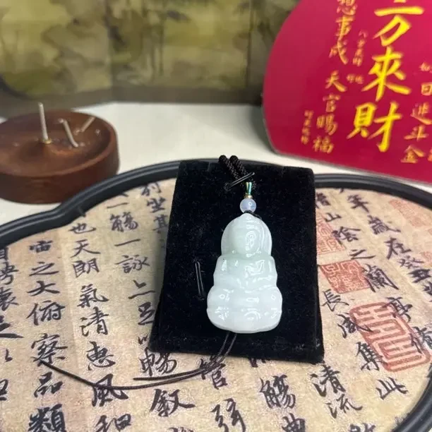 天山翠观音吊坠天然时尚气质颈饰