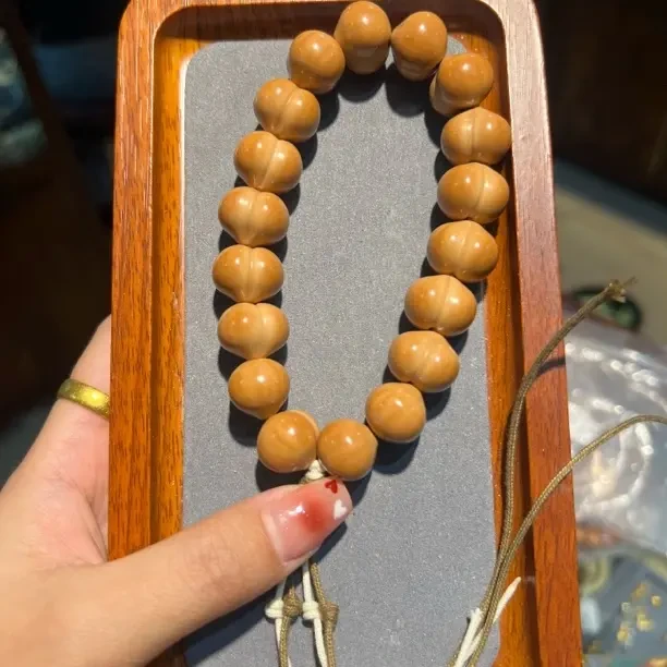 精工雕刻屁桃猴头核桃文玩手串16➕左右尺寸