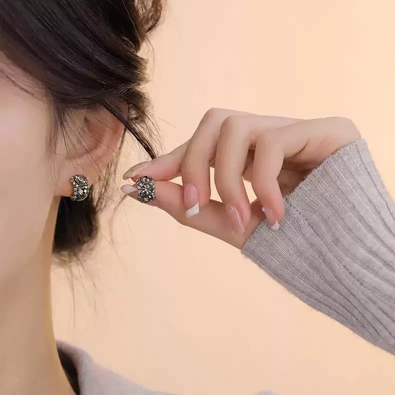 上班族耳饰可爱饰品小巧个性百搭耳钉 G1734