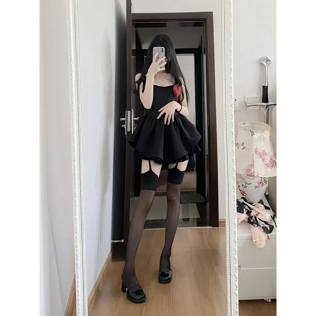 吊带丝袜女性必备神器增添生活情调的物品性感女网红必备性用品