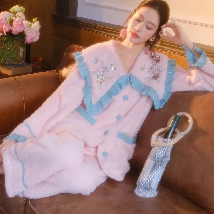 女士秋冬原创亮片绣花加绒加厚半边绒保暖睡衣