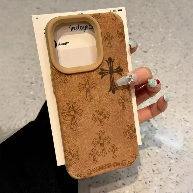 美拉德风十字印花适用17promax手机壳16创意15翻毛皮14卡通13