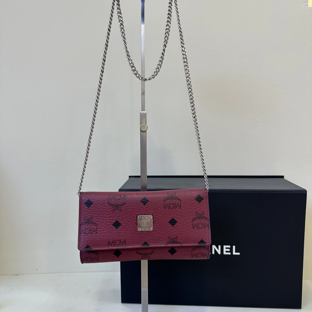 95新 MCM 95新 Mcm 红色钱包