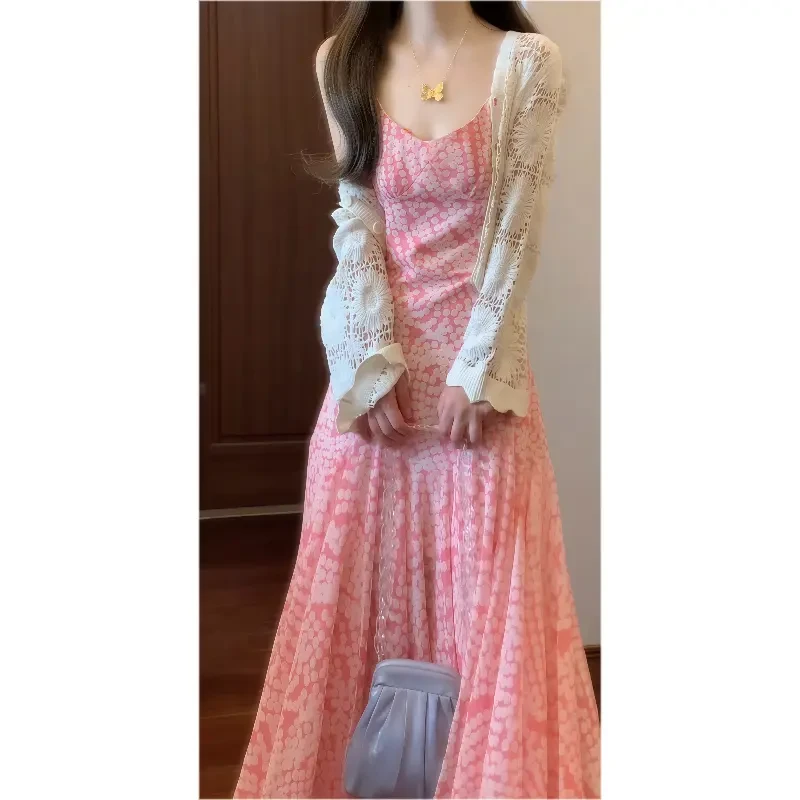 夏季圆点V领吊带连衣裙收腰显瘦气质大摆海边度假风鱼尾长裙9629