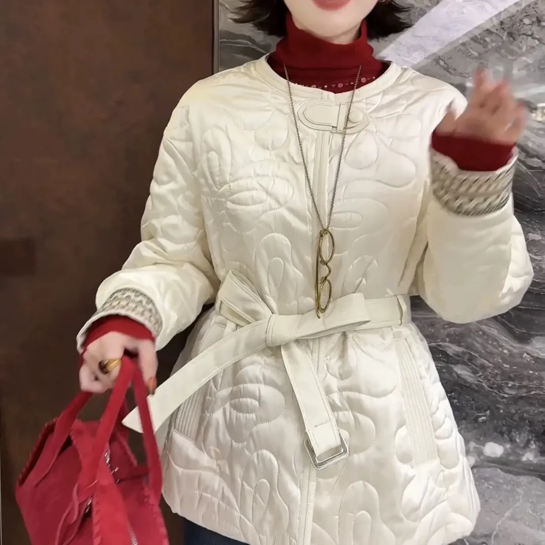 深圳米可高货2025秋冬新款圆领腰带收腰显瘦长袖棉服女8008