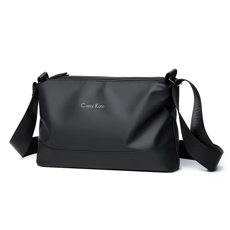 2025新款时尚休闲潮男斜挎包韩版潮流单肩包防水多隔层大容量背包