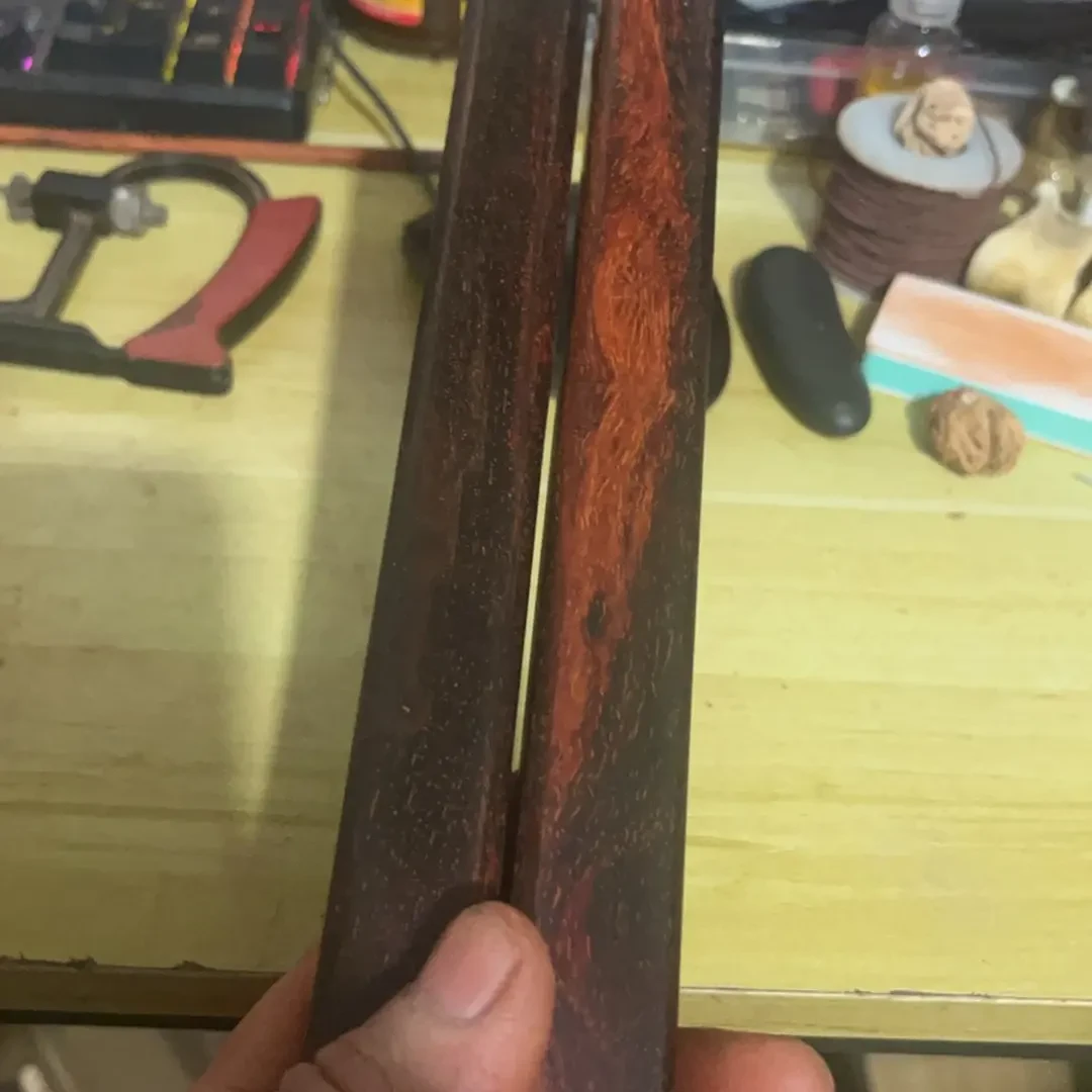 印度小叶紫檀坠子板把件，手工制作，价格优惠