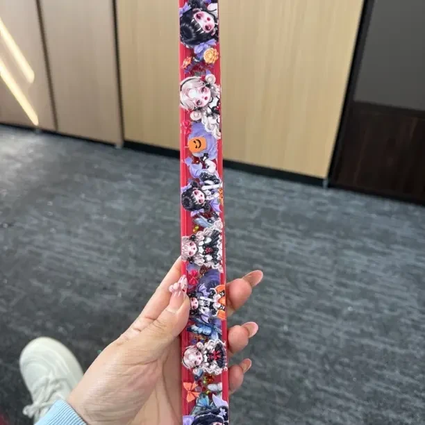 红底S P定制牌尺