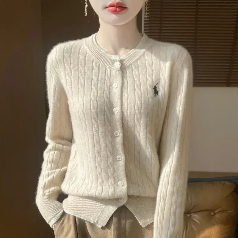 秋冬新款假两件开衫女绞花针织外套刺绣毛衣圆领宽松打底