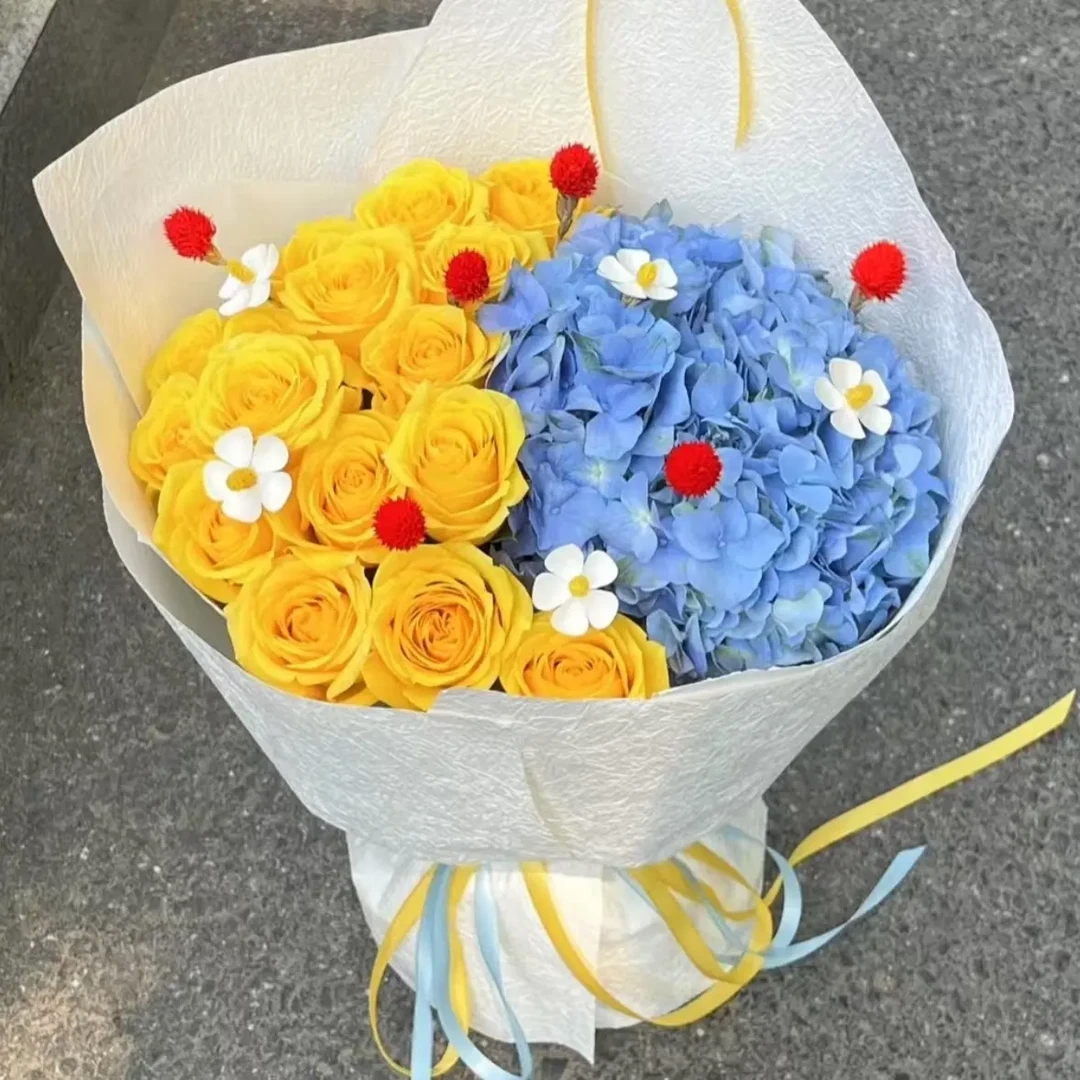 黄玫瑰绣球鲜花花束全国同城配送送闺蜜朋友女友高级生日礼物女生