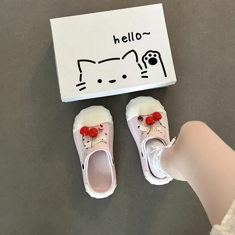 时尚百搭厚底设计感增高洞洞鞋女2025夏季新款休闲外穿防滑凉拖鞋