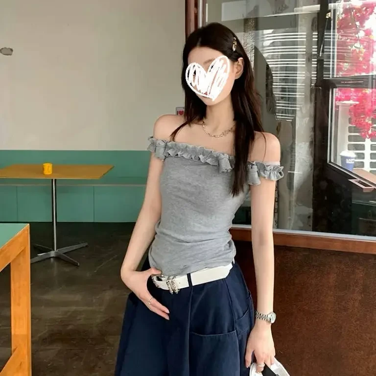 花边一字肩设计感T恤气质修身显瘦上衣小众露肩夏季短款一字肩ins