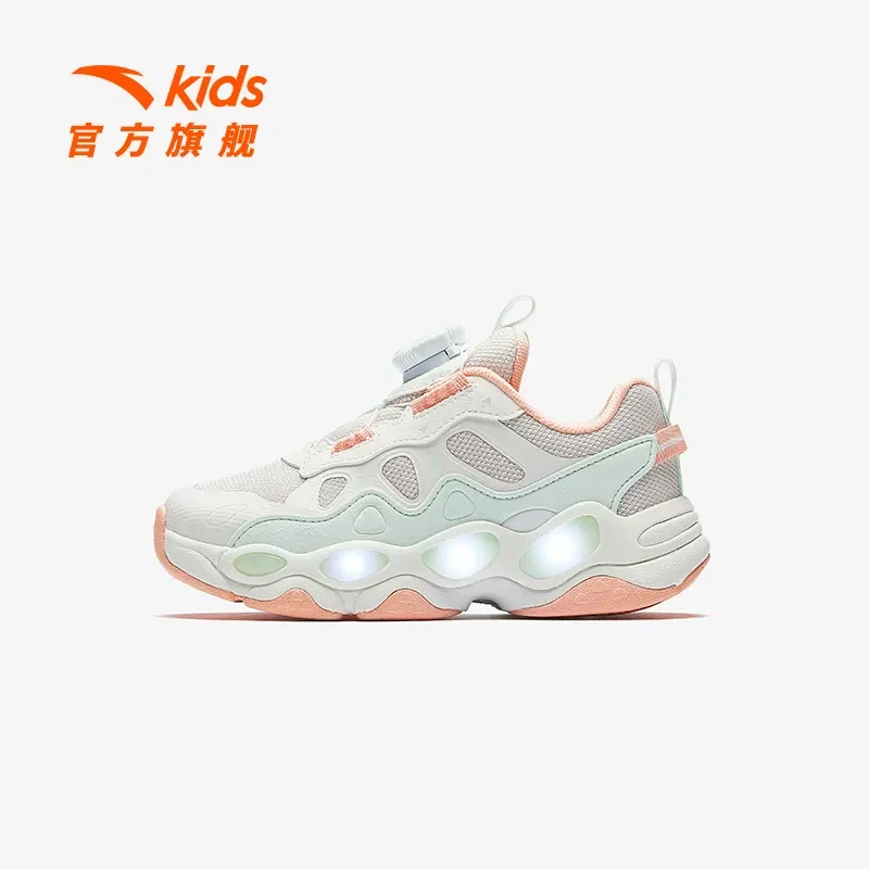 安踏儿童女小童休闲鞋2025春季新款舒适防滑耐磨儿童犟弹闪灯鞋子