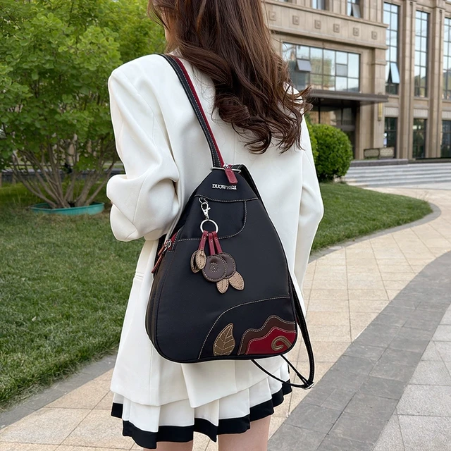 双肩包女2025新款牛津布防水百搭斜挎胸包时尚旅行轻便女士小背包