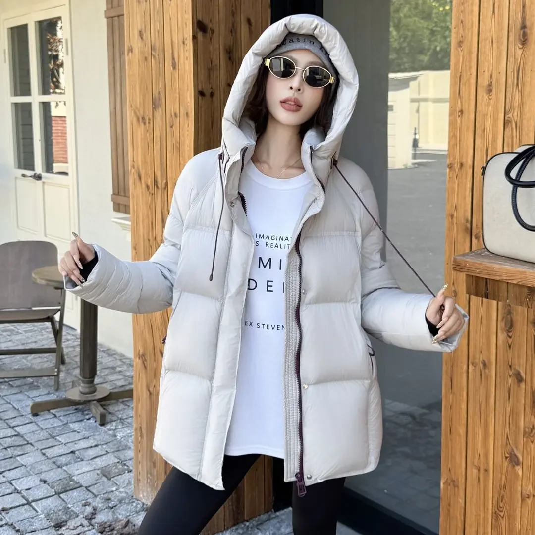 中长款女冬季新款韩版百搭连帽泡芙白鸭绒外套女士加厚保暖时尚