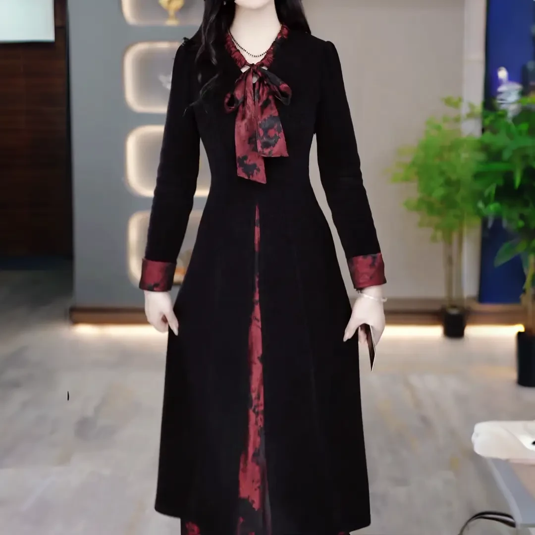 D006新款2025重磅植绒幻彩琉璃桑丝缎假两件连衣裙气质显瘦款