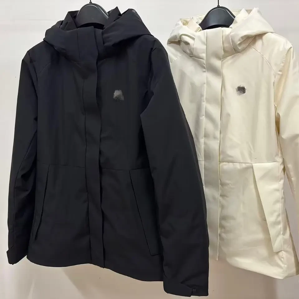 女士轻量连帽收腰防水防风羽绒服
