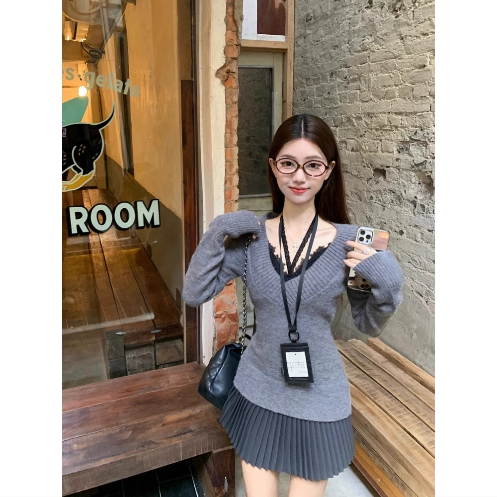 春秋薄款v领修身显瘦长袖打底针织衫上衣洋气外穿灰色毛衣女内搭