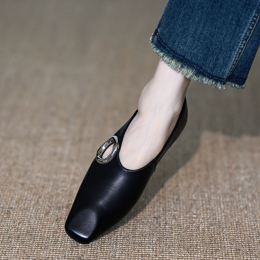 法式奶奶鞋女2025新款一脚蹬小众低粗跟真皮方头浅口单鞋