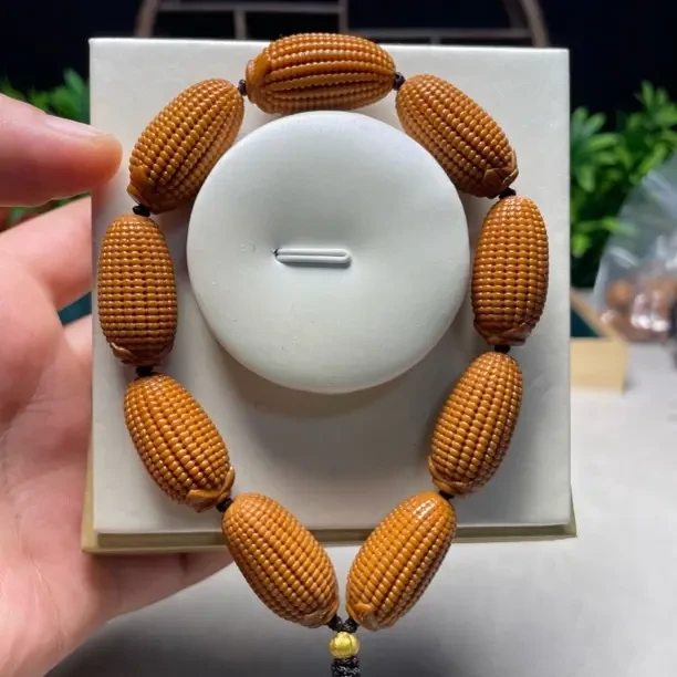 橄榄核铁核雕刻玉米苞米五谷丰登