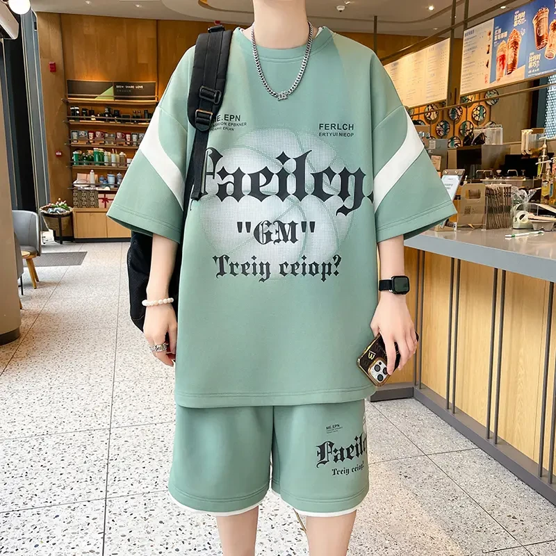 夏季新款青少年短袖T恤套装男港风时尚潮流高中生休闲运动两件套