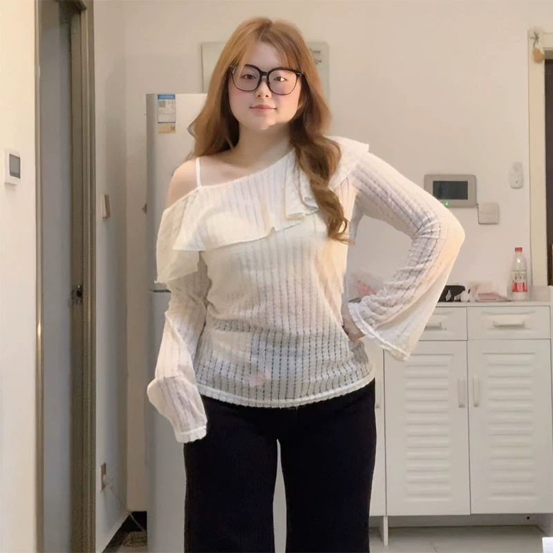 【8606】大码女装胖mm设计感露肩长袖T恤春爆款荷叶边显瘦罩衫上衣