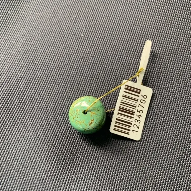 湖北十堰天然原矿绿松石墩子