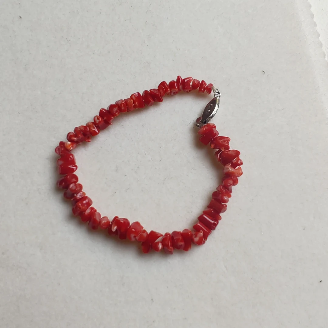 天然红珊瑚随型手链