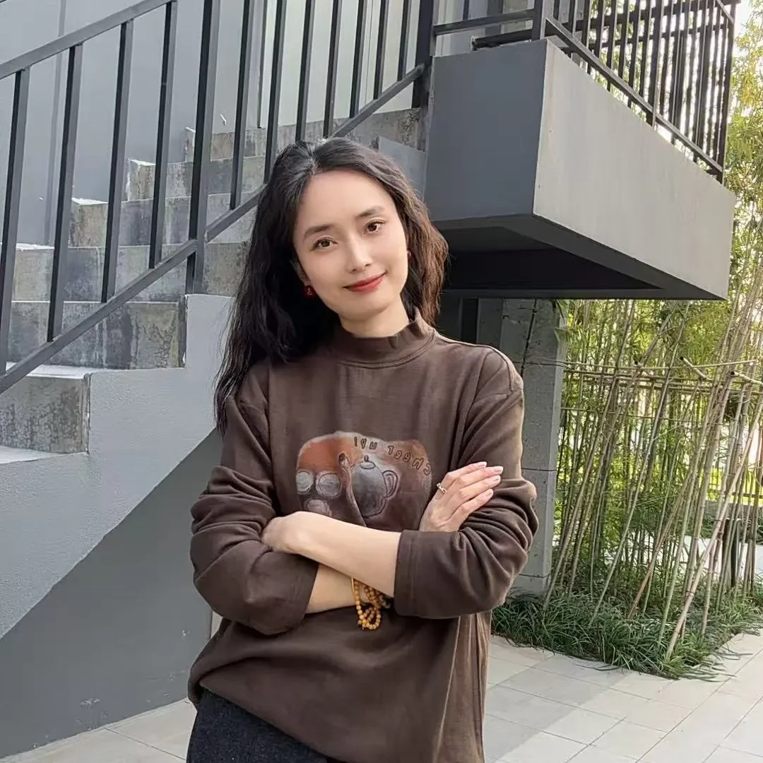 31102-时尚休闲女修身印花速干T恤百搭长袖保暖圆领