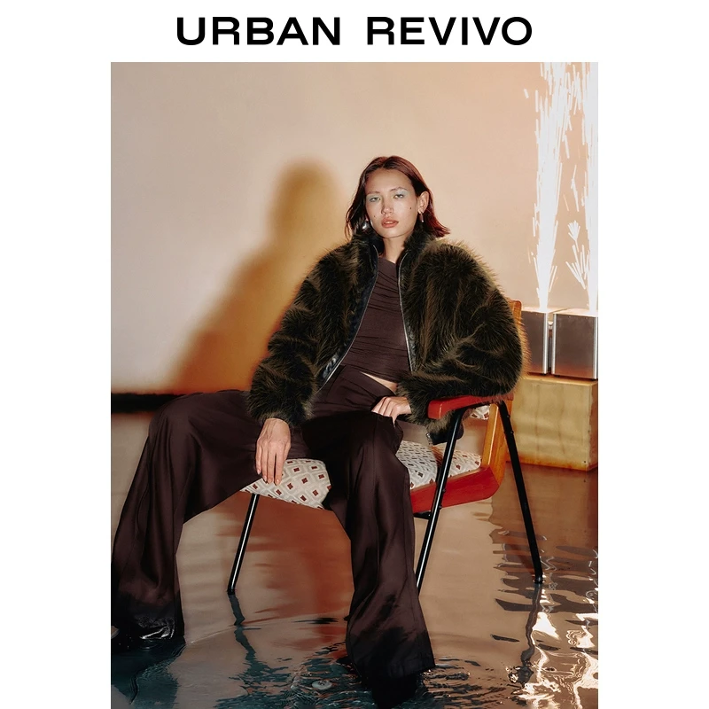 UR女装雅丹风拼接立领毛绒感拉链外套UYV140036