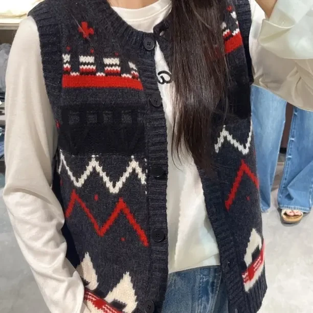 格子通勤风圆领马甲常规款马夹秋冬女士宽松提花女