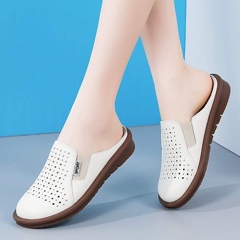 2025包头半拖鞋女2025新款夏季外穿镂空平底防滑一脚蹬妈妈凉拖鞋