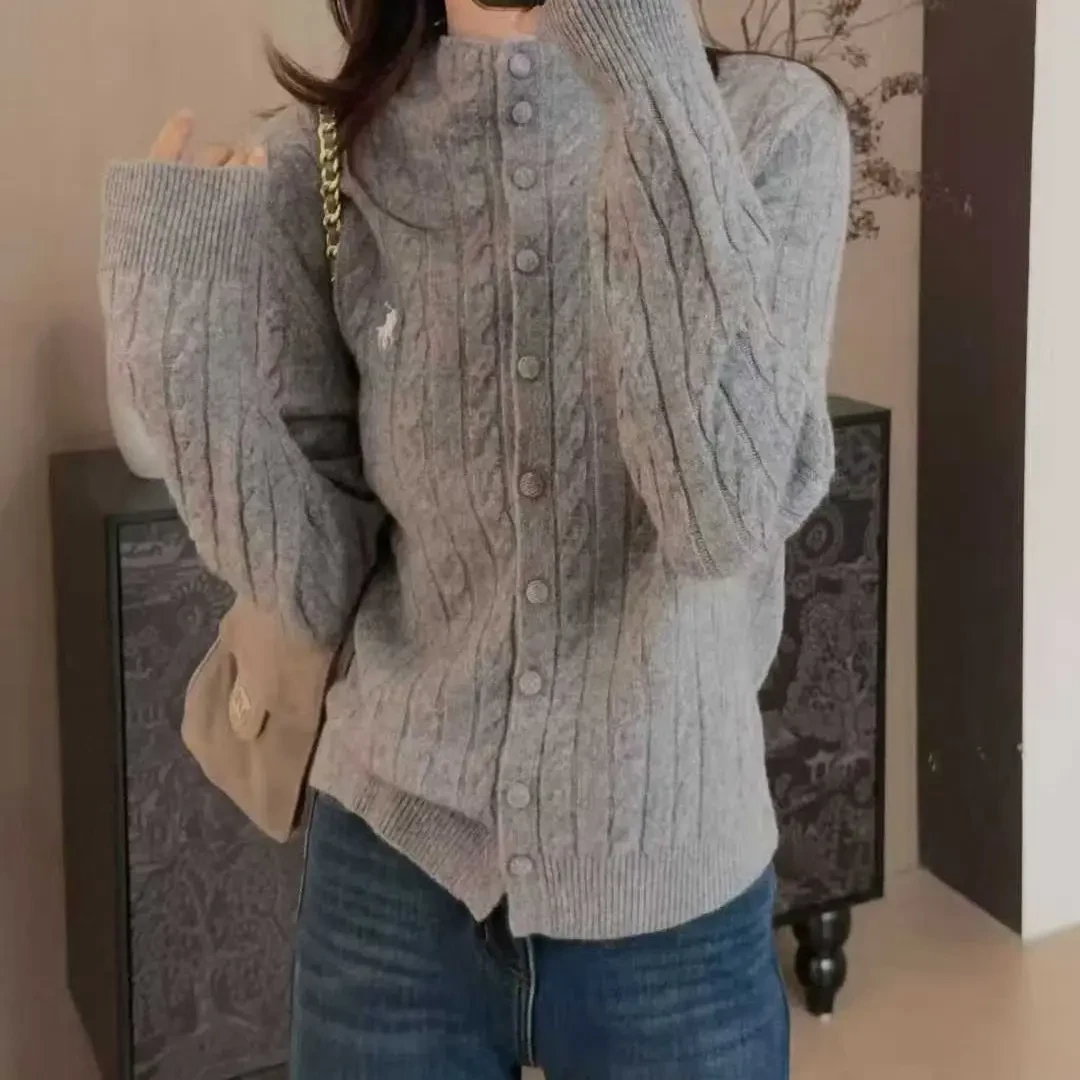 柚见➕小马刺绣显瘦百搭宽松针织开衫高品质