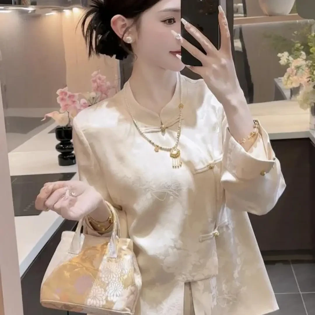 早春洋气一整套女装2025新款新中式改良日常盘扣衬衫半身裙两件套