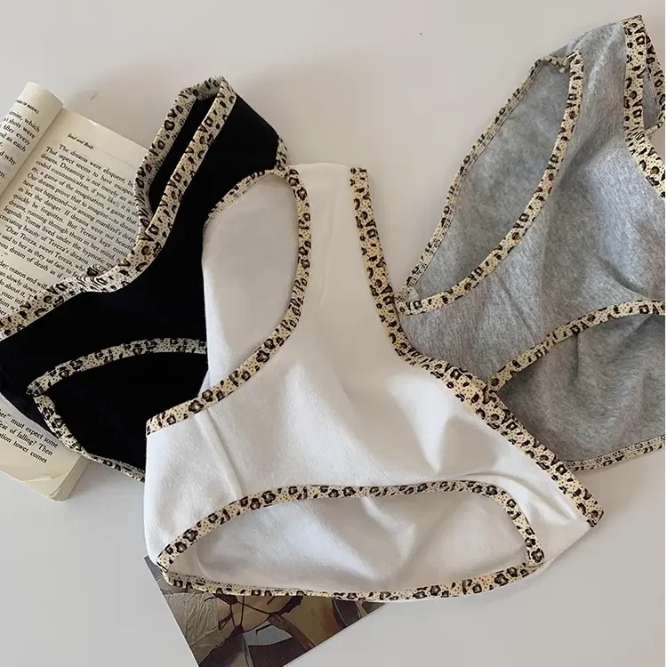 2025新款撞色豹纹边内裤女士中腰舒适透气性感少女三角裤衩