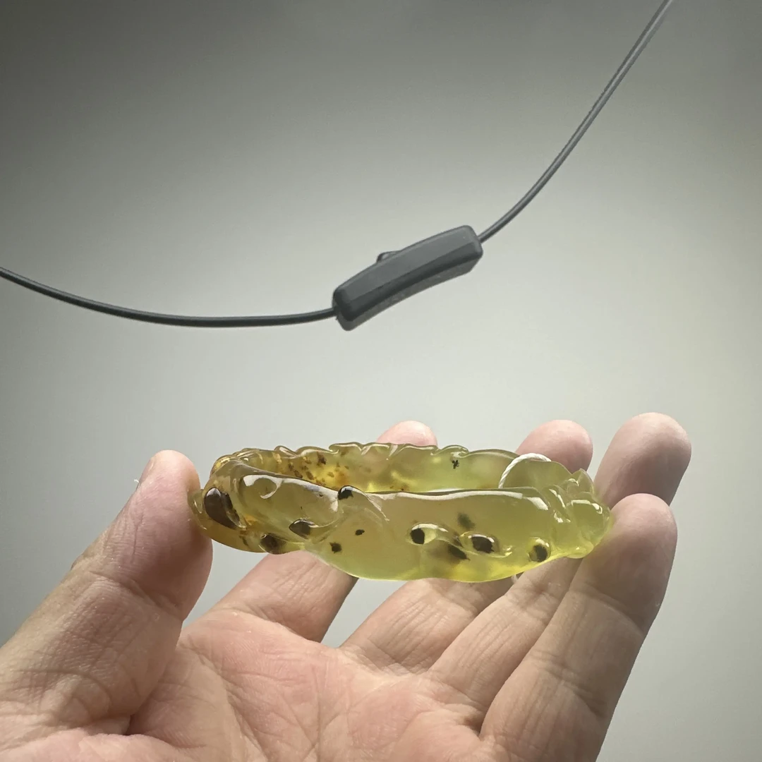 天然岫玉未镶嵌手工雕刻手镯