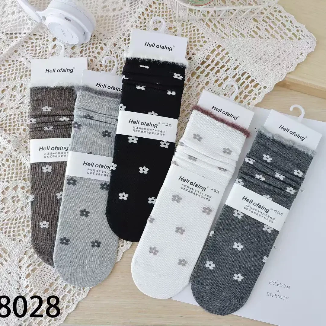 法式复古小花朵纯色袜口木耳花边时尚潮流无骨堆堆袜适合秋冬