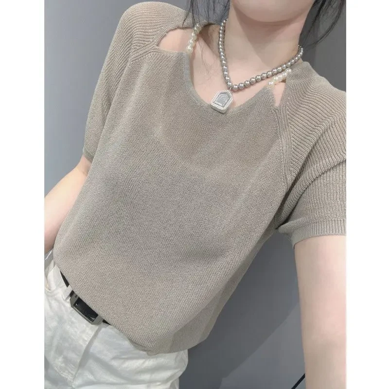2024夏季新款冰丝针织衫女设计感钉珠气质短袖女款爆款2025新款