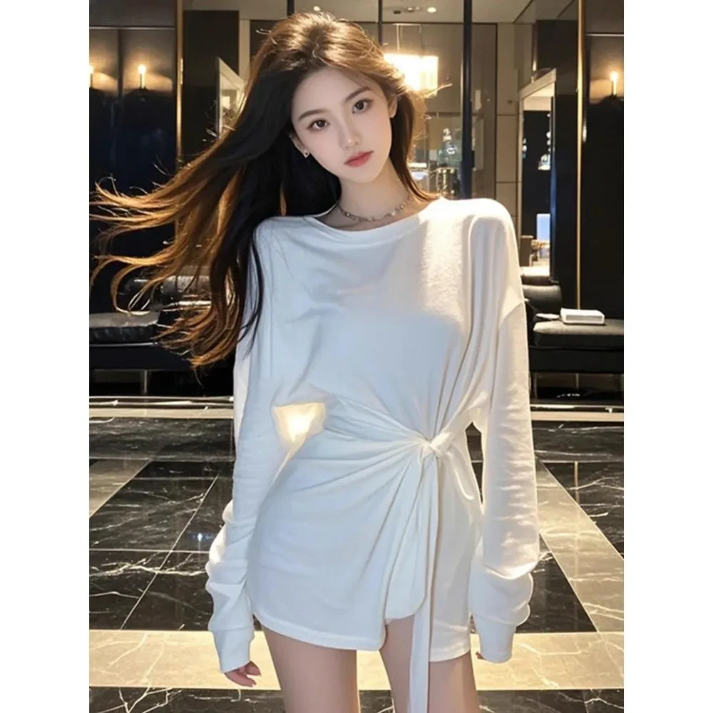 2025早春新款女装白色t恤中长款长袖打底衫女时尚洋气时髦遮肚子